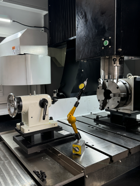 加装第四轴：铝制散热板加工迎来效率与精度双提升